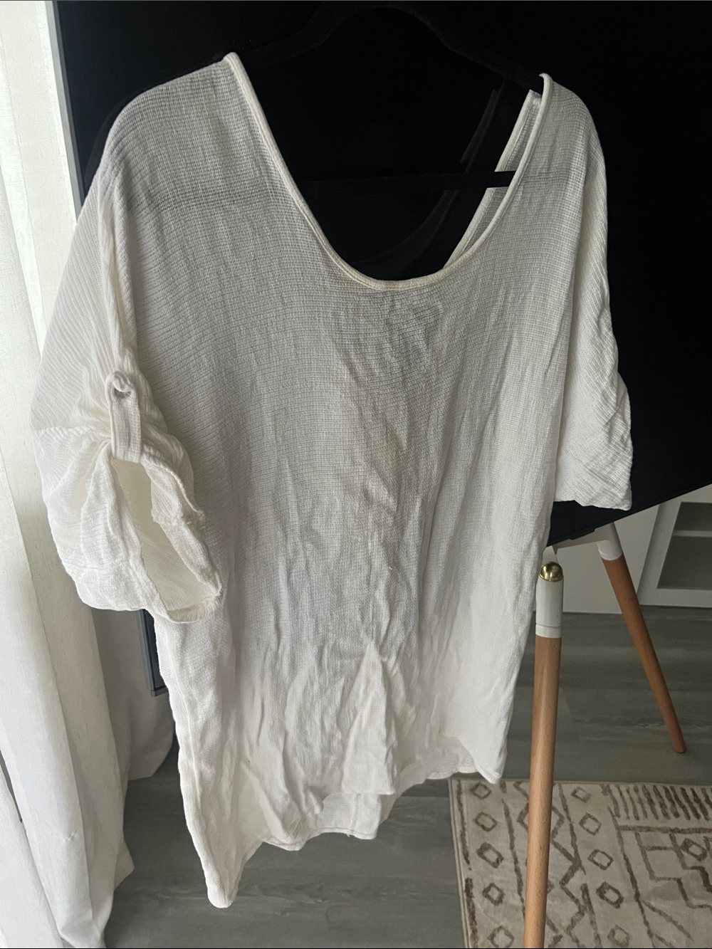 Lightweight Cream Gauze Scoop-Neck Tunic Top Beach Coverup